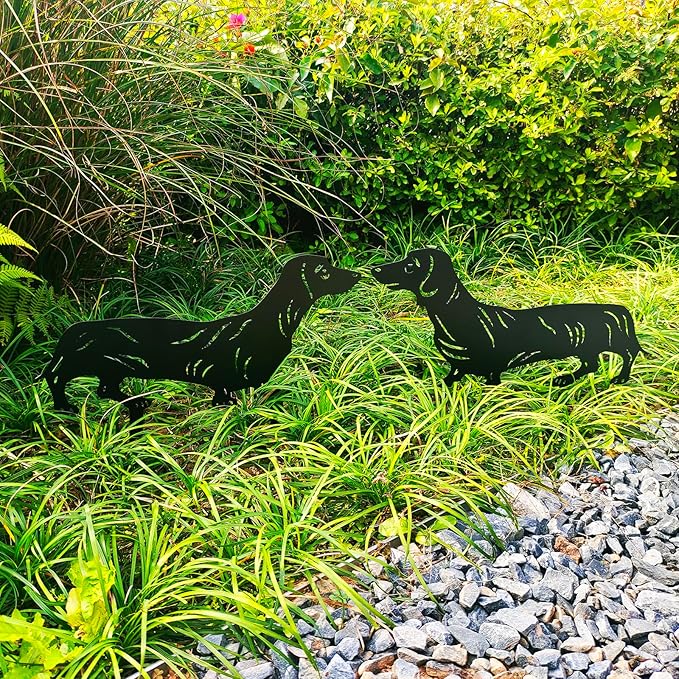 Dachshund Metal Garden Stakes Decor - 2 Pack Realistic Dog Statues for Outdoor, Lawn & Patio - Weatherproof Animal Silhouette Yard Ornaments，Unique Dachshund Gifts for Dog Lovers