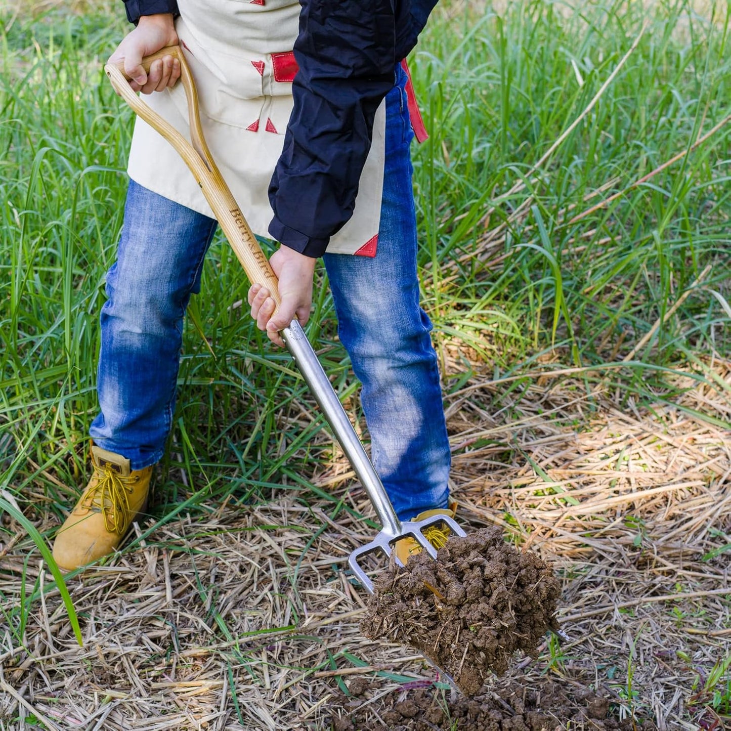 Berry&Bird Gardening Digging Fork, 4-Tine Stainless Steel Pitchfork, 43.9" Heavy Duty Spading Fork with D-Grip Handle and Ergonomic Ash Wood Handle for Digging, Planting, Cultivating, Aerating