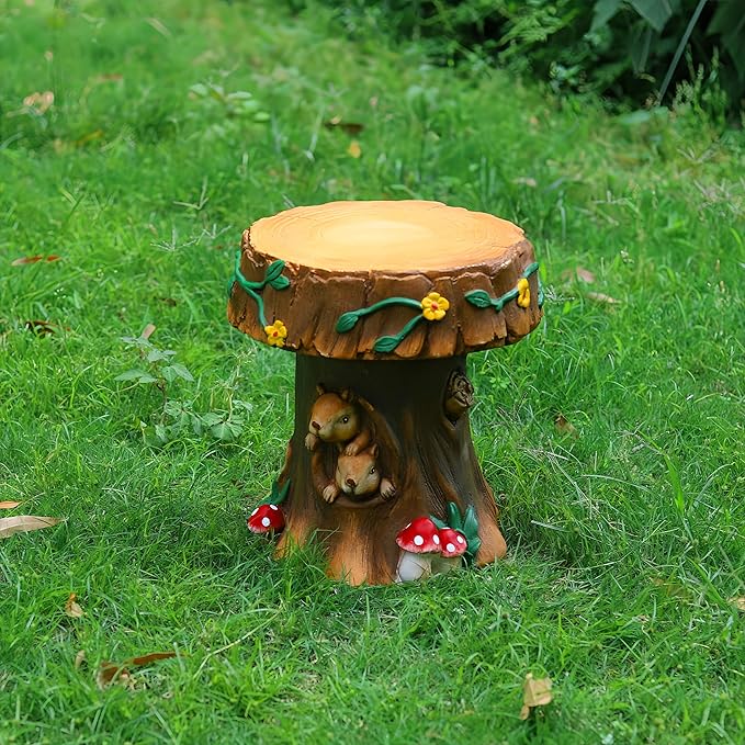 Delicate Fairytale Resin Mushroom Squirrel Garden Stool Statue Lovely Versatile Ornamental in/Outdoor Backyard Patio Squirrel Stool Sculpture Decor