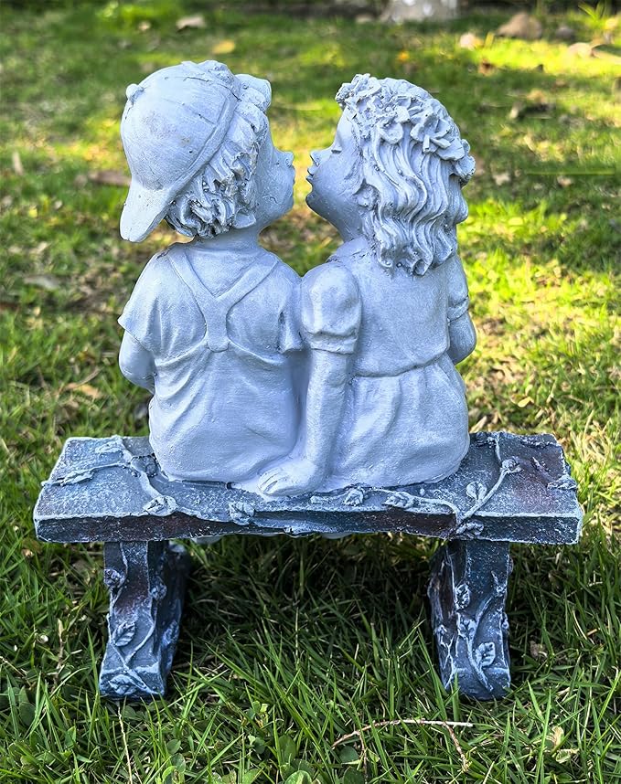 First Kiss Garden Outdoor Statue Decorative, Flower Bed Decor Puppy Love Kissing Couple, Boy and Girl Kissing Garden Figurine for Yard Patio Art
