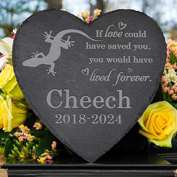 Lizard Memorial Stone - Lizard Statue - Tombstone - Loss Gift - Pet Loss Memorial - Heart