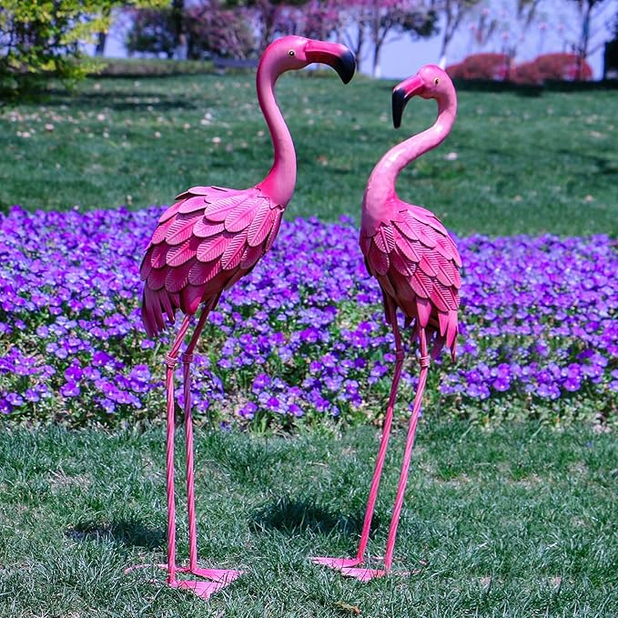 YOUKI Metal Yard Art Flamingo Decor Pink Flamingos for Yard Garden Statues Red Flamingo Yard Art Outdoor Sculptures for Outside Home Patio Lawn Ornaments Backyard Decor, Set of 2