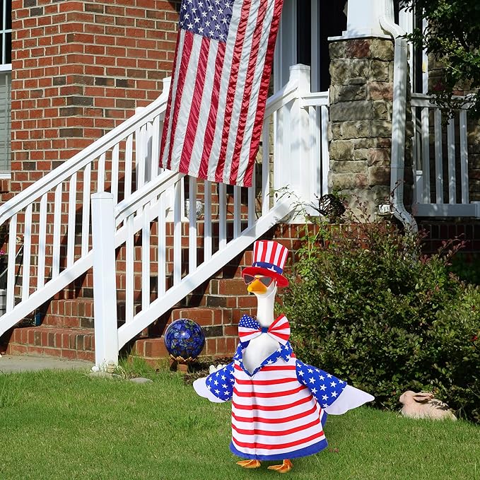 4 Pcs/Set 4th of July Porch Goose Outfit, 23" High Lawn Goose Statue Patriotic Costume Clothing, Independence Day Porch Garden Geese Clothes with Hat Glasses Bow Tie for Outdoor Patio Yard Decoration