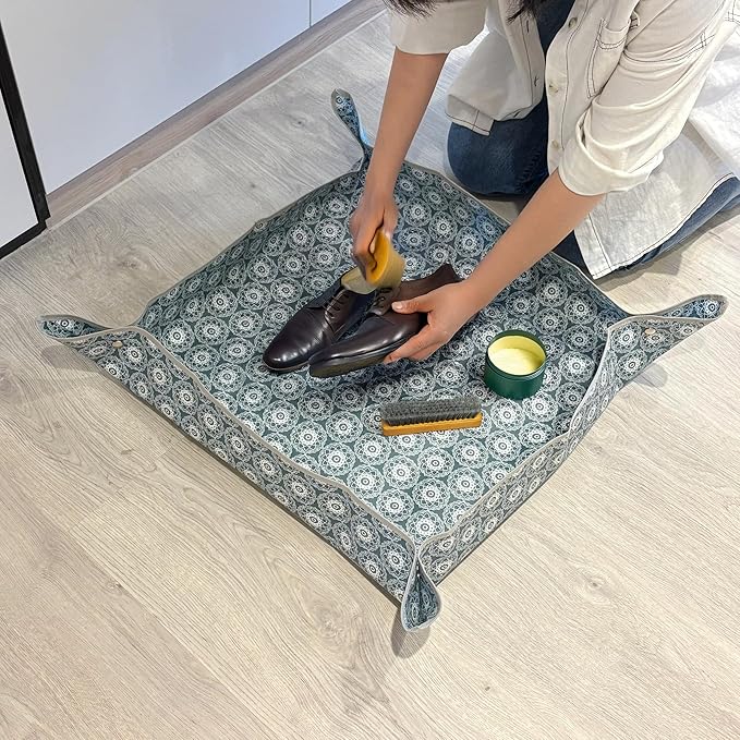 Heavy-Duty Waterproof – Indoor Plant Transplanting & Mess Control Mat, Thick Succulent Potting Tray for Soil Change, Spill-Proof Gardening & Pet Grooming Mat (M - 29.5" X 29.5")