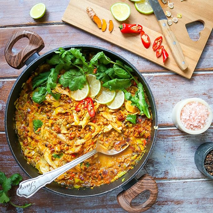 Lemongrass - Cymbopogon citratus. Live Plant. Fragrant, Fresh, Edible. Easy Grow. Indoor/Outdoor. (4 Lemongrass in Sac)