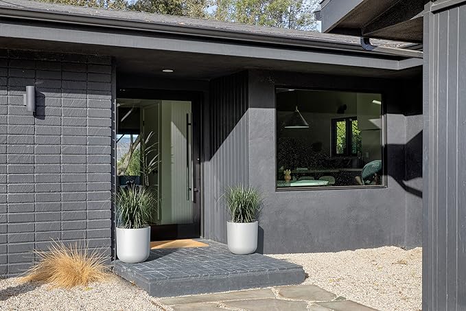 Veradek Round Lima Plastic Planter Pots for Indoor/Outdoor Garden Use, White, Suitable for Small to Large Succulent Plants, Flowers, Modern Interior Plants