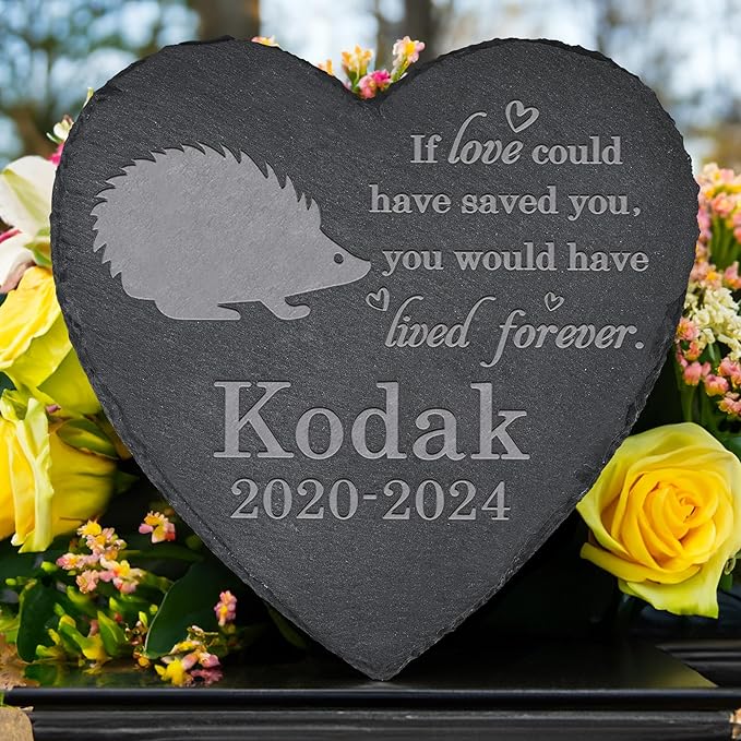 Hedgehog Memorial Stone - Hedgehog Garden Statue - Loss of Pet Gift - Heart
