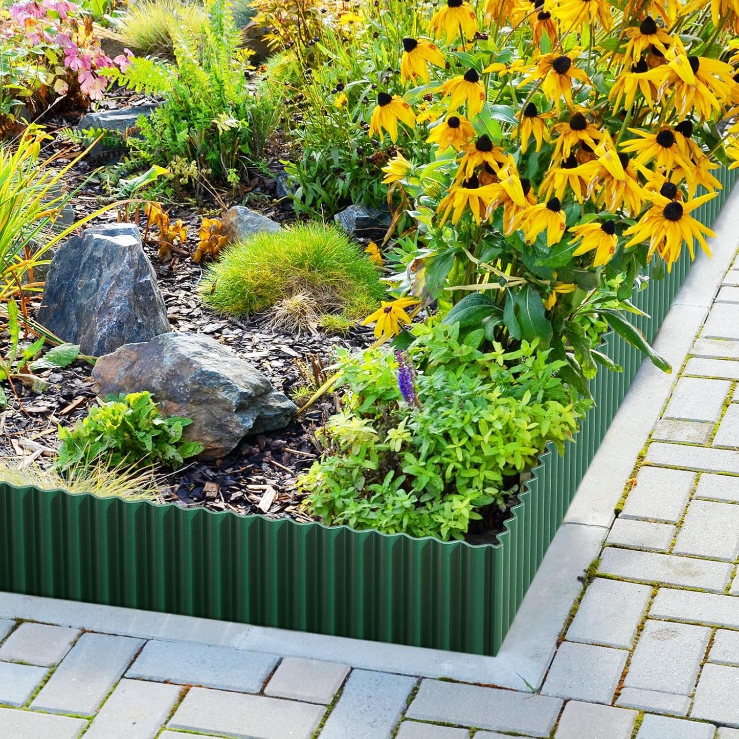 LAVEVE Corrugated Metal Garden Edging 4" x 10Ft, Landscape Edging Border for Lawn, Flower Bed, Garden Fence, Paver Edging (Green)
