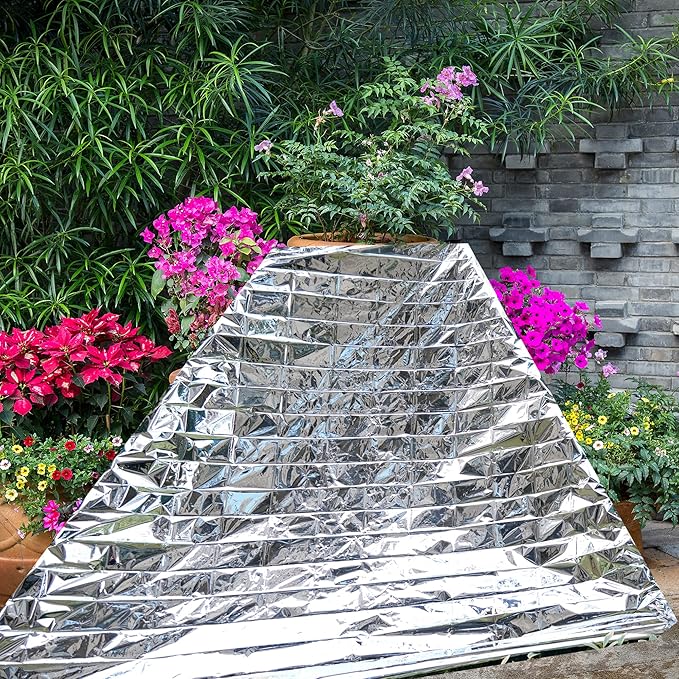 Plant Growth Mylar Films High Reflective Mylar Film Garden Greenhouse Covering Foil Sheets for First Aid Blanket Growth Room Camping Simple Tent,82.6 x 51.2 Inch(6 Pieces)