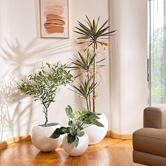 16" H x 20" D Globo Fiberstone Round Planter with Drainage Hole, Weather Resistant, Smooth Finish, Planters for Indoor Plants & Outdoor, 2 Extra Coco Mats (White, 13.5" Pot Opening)