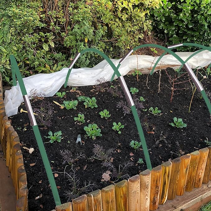 Garden Hoops for Raised Beds 60Pcs Greenhouse Hoops 10 Sets of 8.5FT Long Greenhouse Hoops Grow Tunnel Fiberglass Support Hoops Frame with 40Pcs Clips, Plant DIY Support Hoops for Outdoor Plant