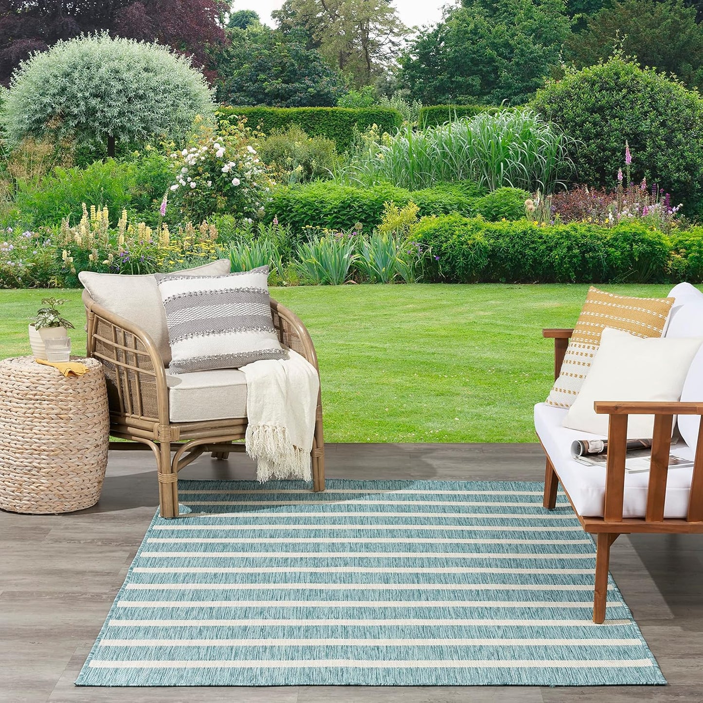 Nourison Home Positano Indoor/Outdoor Aqua Ivory 5' x 7' Area Rug, Easy Cleaning, Non Shedding, Bed Room, Living Room, Dining Room, Deck, Backyard, Patio (5x7)